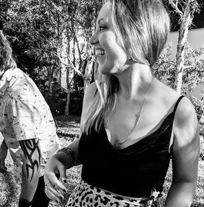 Meet your Posher, Mitzi